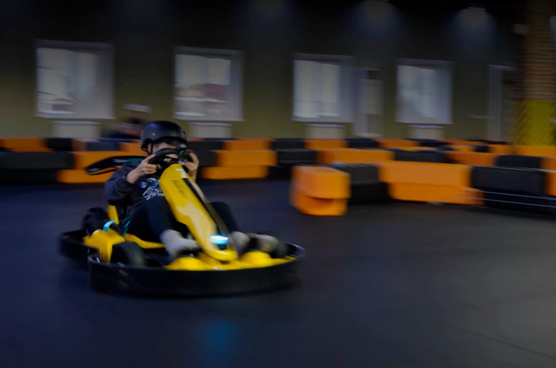 Заезд на жёлтом карте X-DRIVE